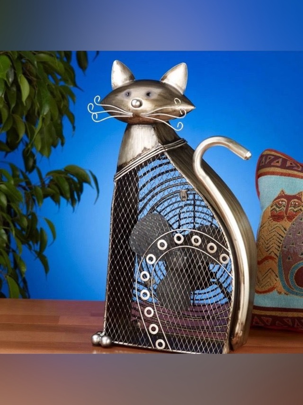 Deco Breeze Cat Figurine Electric Fan